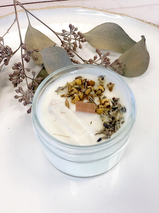 The Environmental Benefits of Handmade Natural Candles: A Toxin-Free Alternative for Your Home