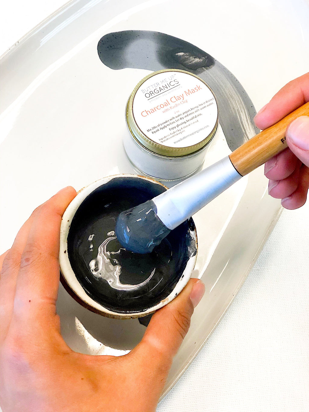 Activated Charcoal Face Mask – Detox & Pore-Cleansing Clay Mask